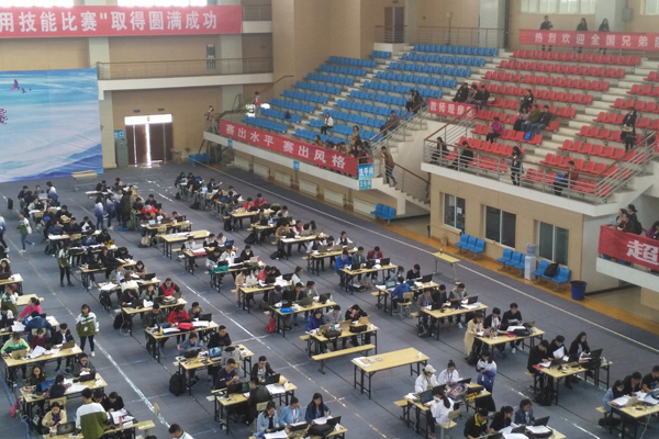 说明: http:/__local/1/61/AE/FEC3D951C8CA3ADAFDE57AA3C0A_435A1DA9_42669.jpg